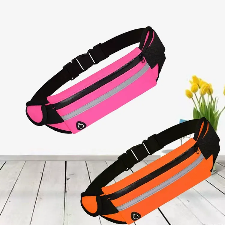 Canvas-lined phone pocket interior of expandable sport waist pouch