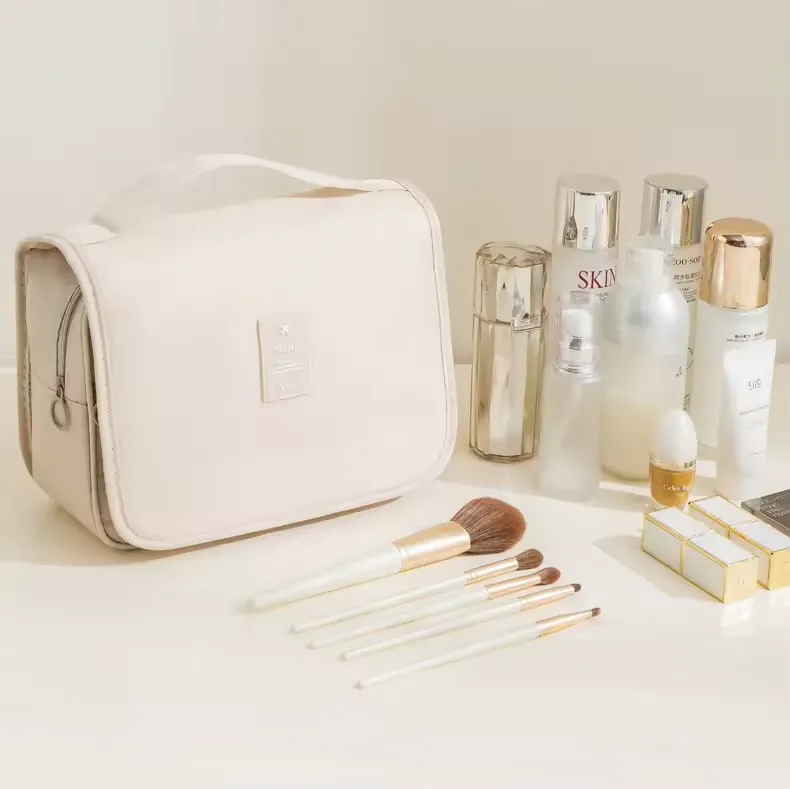 Capacity demonstration - Spacious fabric bag with beauty products for OEM orders