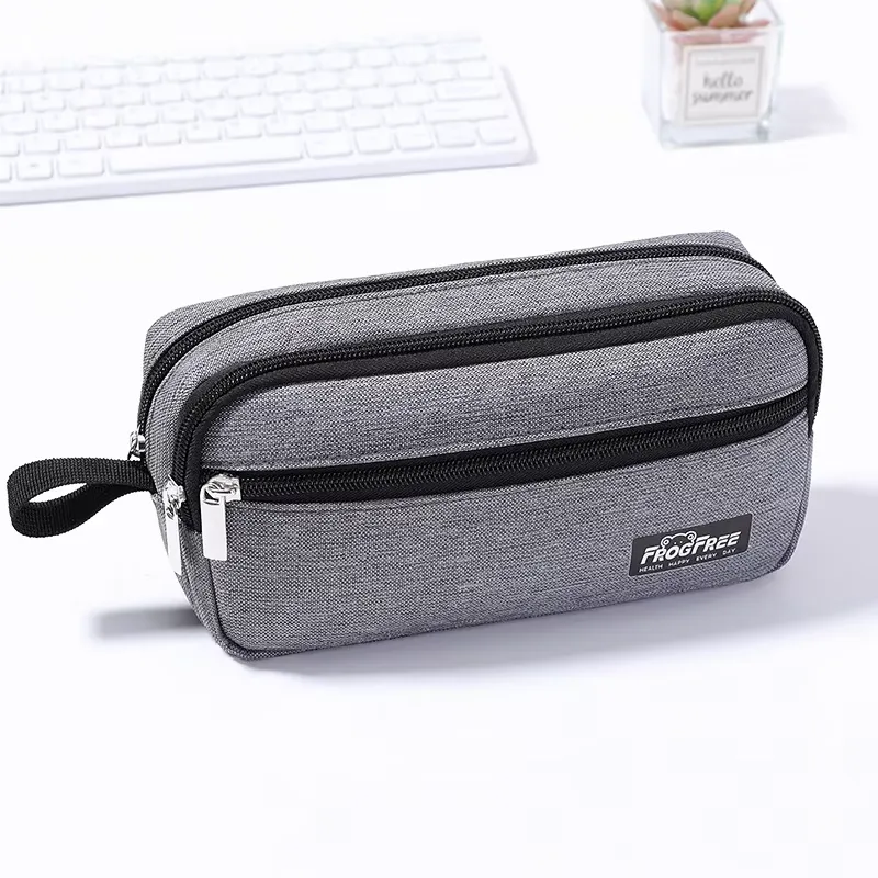 Quilted detail close-up - Pink Oxford fabric with vertical stitching for wholesale beauty accessory production