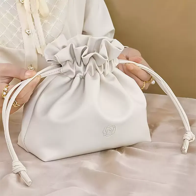 Usage demonstration - Practical handling with ruffled top design for OEM orders