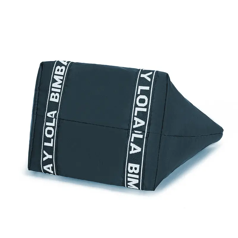 Tote bag folded - Compact storage for wholesale distribution