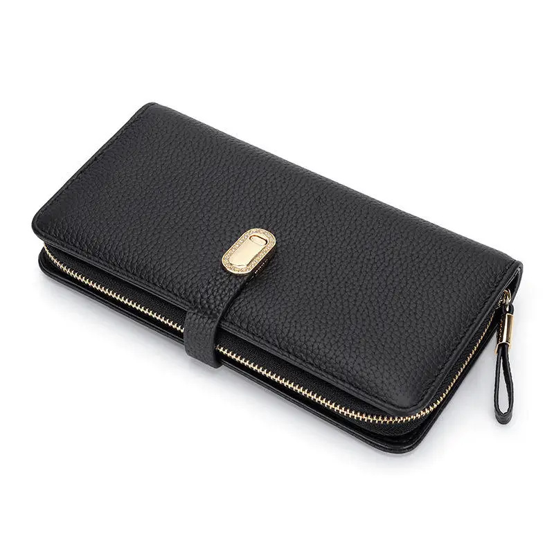 Women's cowhide wallet features detail - Manufacturing capacity for OEM orders showing premium craftsmanship and design