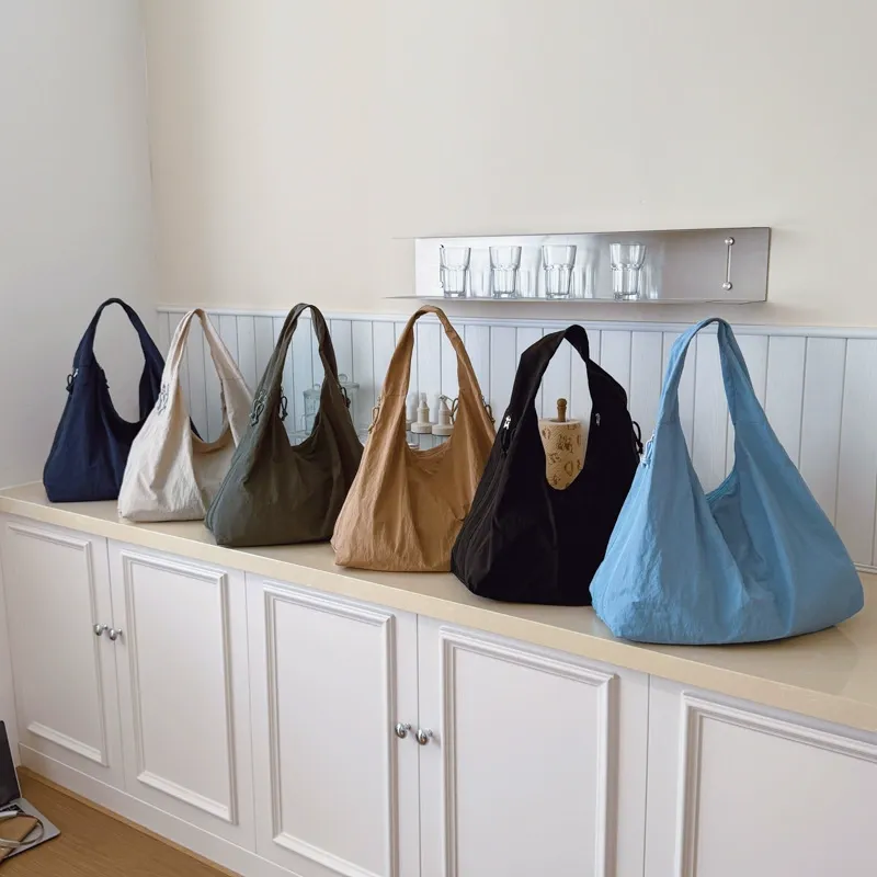 Interior compartments of Korean Style Minimalist Canvas Tote Shoulder Shopping Bag