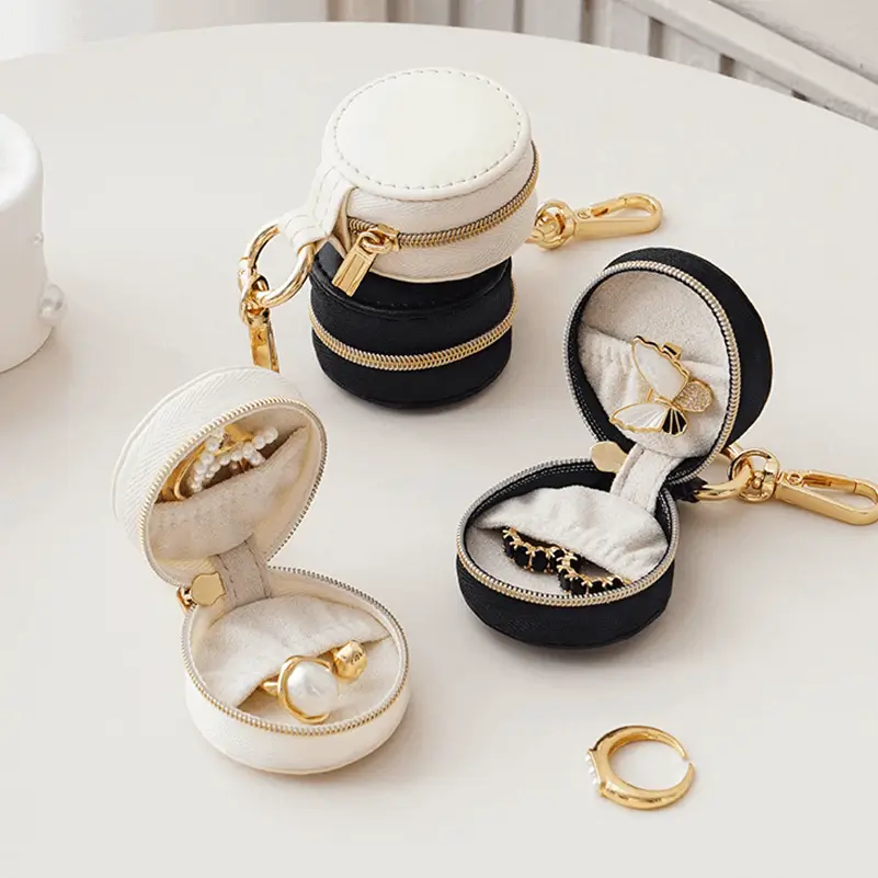 Stacked jewelry boxes - Compact stackable design for jewelry accessory factory production